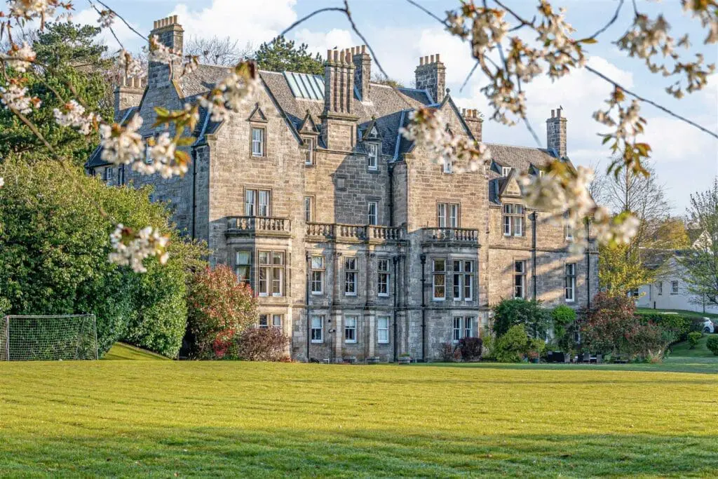 7 Pitreavie Castle, Castle Drive, Dunfermline, KY11 8FX