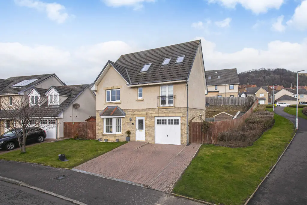 16 Fidra Avenue, Burntisland, KY3 0AZ