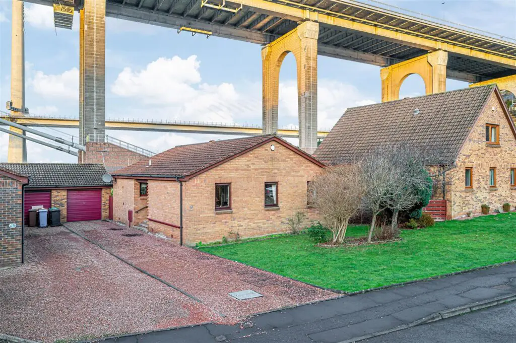 3 Ferry Barns Court, North Queensferry, KY11 1ET