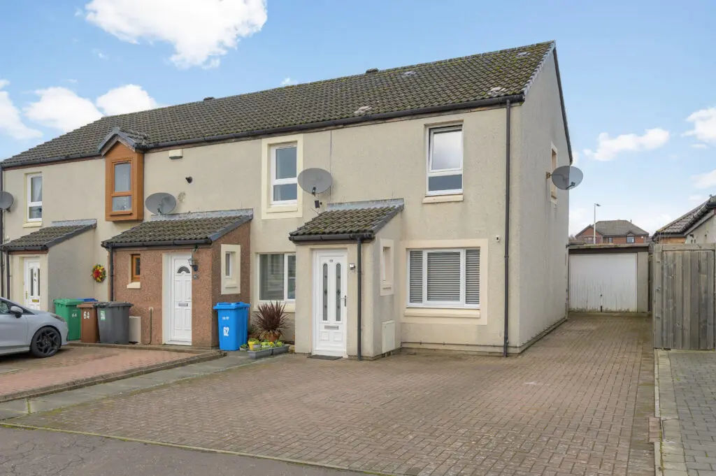 60 Brandy Riggs, Cairneyhill, KY12 8UU