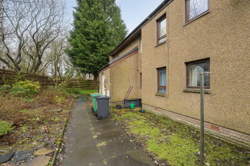 16 Stewart Street, Townhill, KY12 0EA