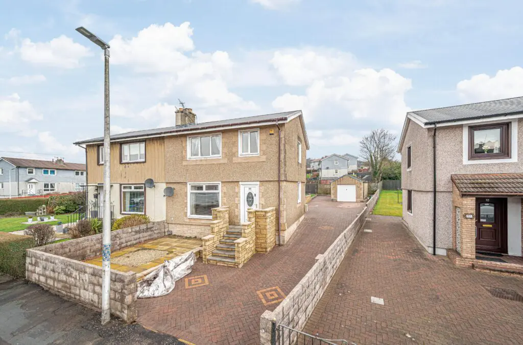 34 Dalbeath Crescent, Cowdenbeath, KY4 9RN