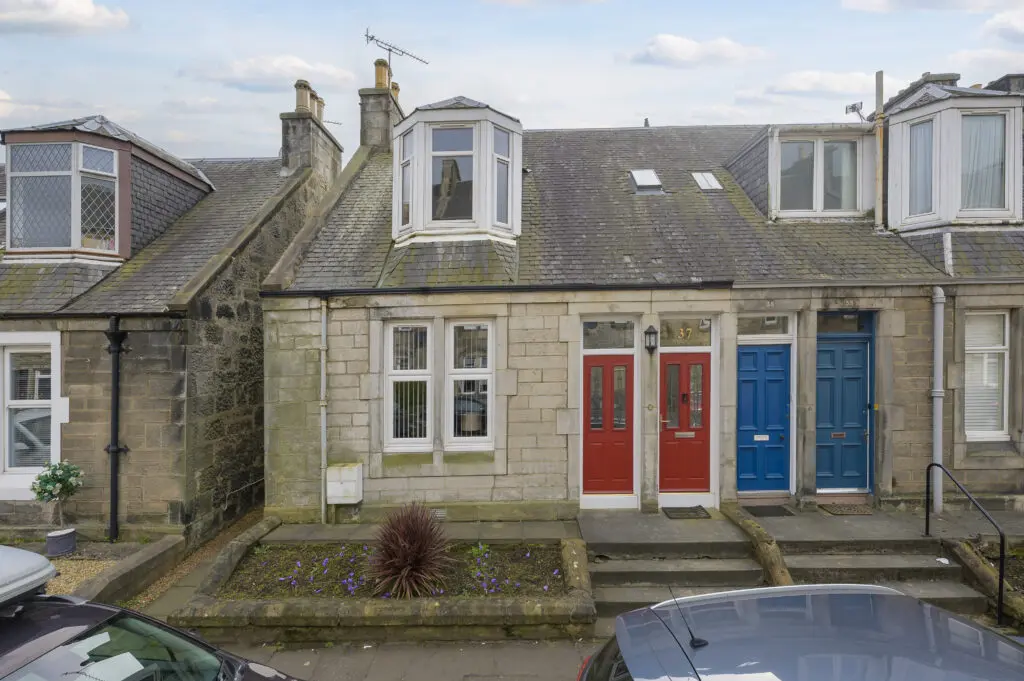 37-39, Brucefield Avenue, Dunfermline, KY11 4TD