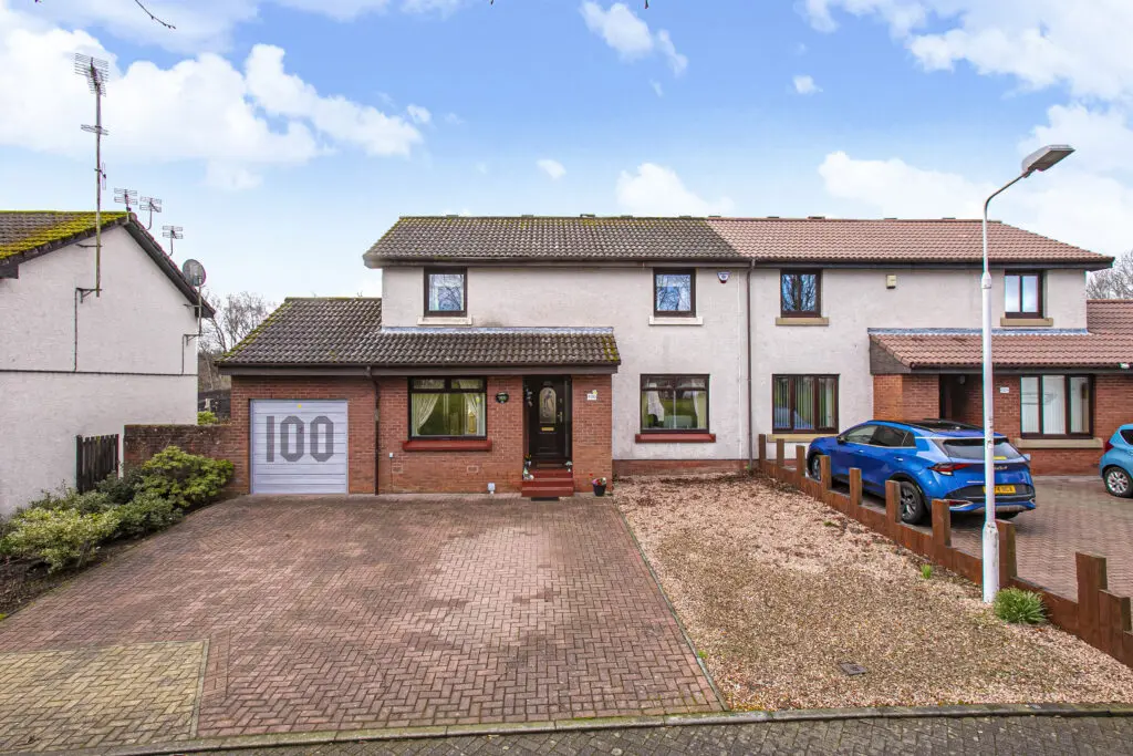 100 The Henge, Glenrothes, KY7 6XX