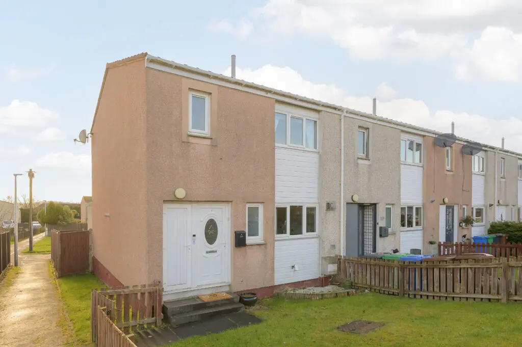 7 Torridon Drive, Rosyth, KY11 2HB