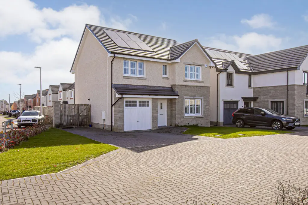 21 Reid Place, Dunfermline, KY12 9FL