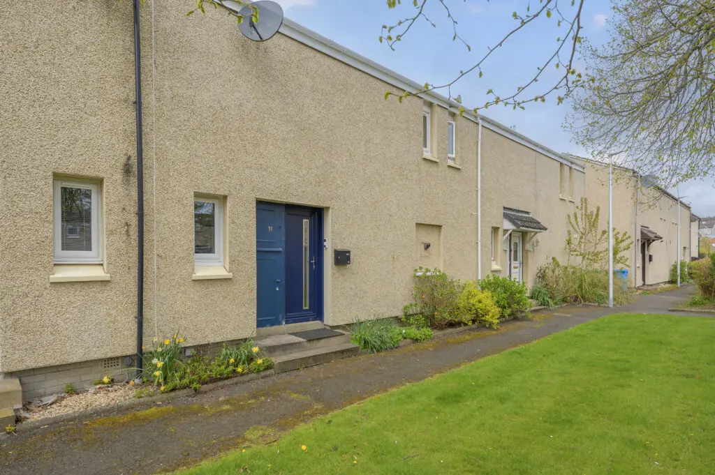 11 Calaisburn Place, Dunfermline, KY11 4RD