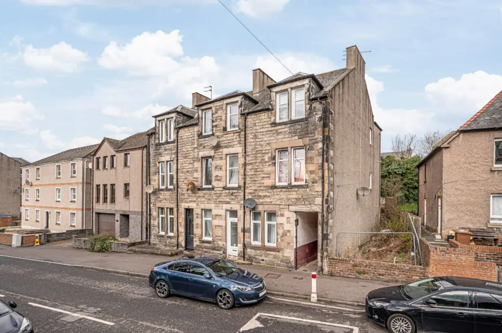 42c, Broomhead Drive, Dunfermline, KY12 9DS