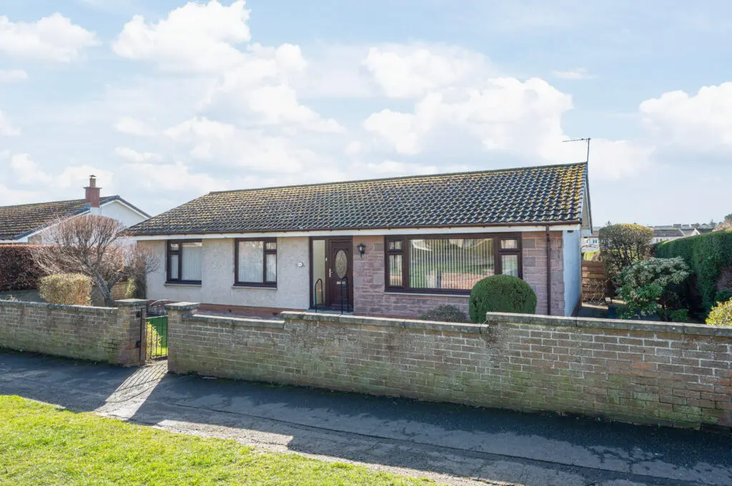 165 Park Road West, Rosyth, KY11 2FZ