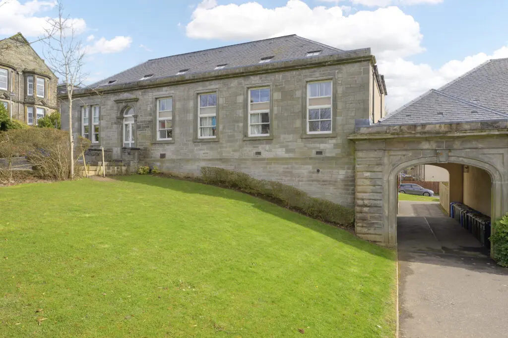 10 Lady Campbells Court, Dunfermline, KY12 0LJ