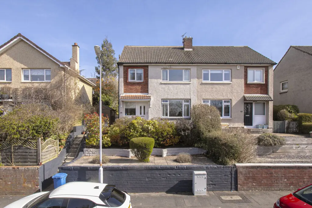 58 Linburn Grove, Dunfermline, KY11 4LQ