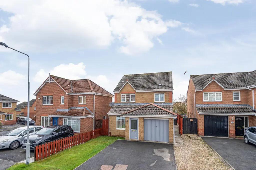 30 David Crescent, Dunfermline, KY11 8HZ