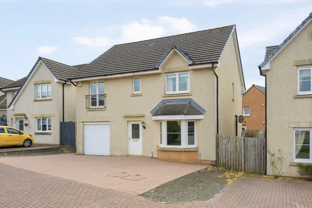4 Fieldfare View, Dunfermline, KY11 8LX