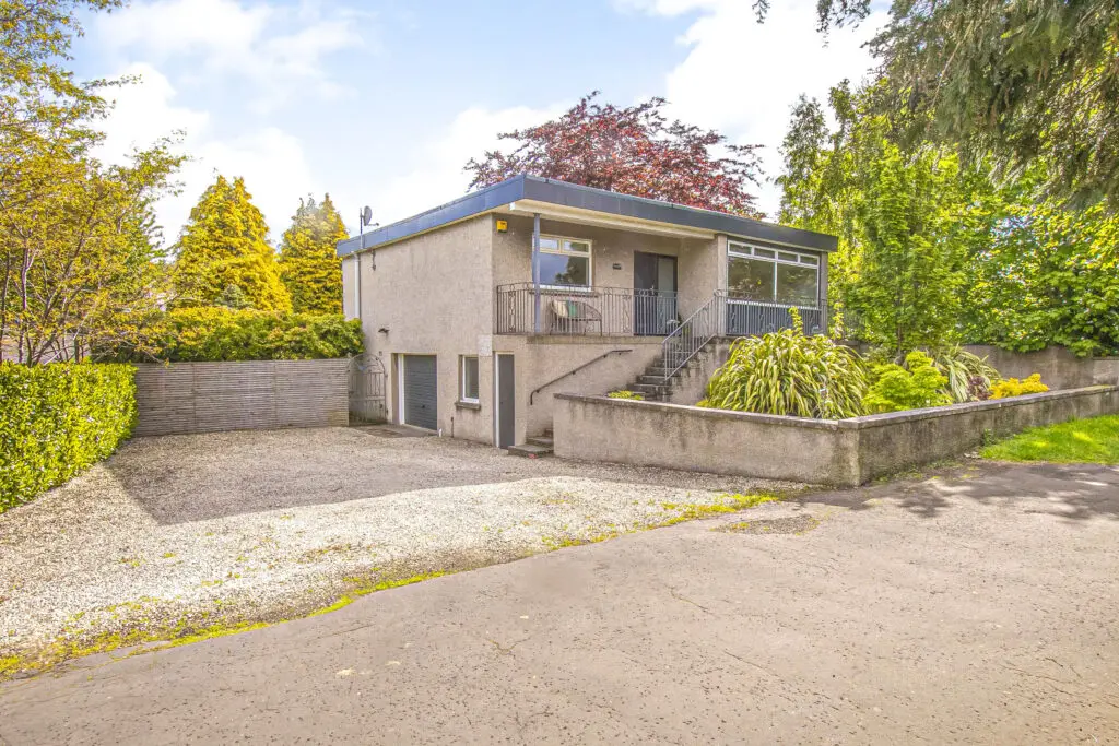 1 Brucefield Feus, Dunfermline, KY11 4AA