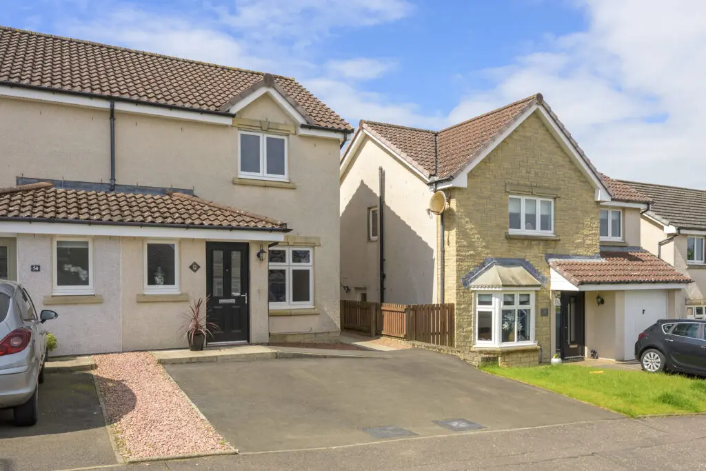 52 Tirran Drive, Dunfermline, KY11 8JG