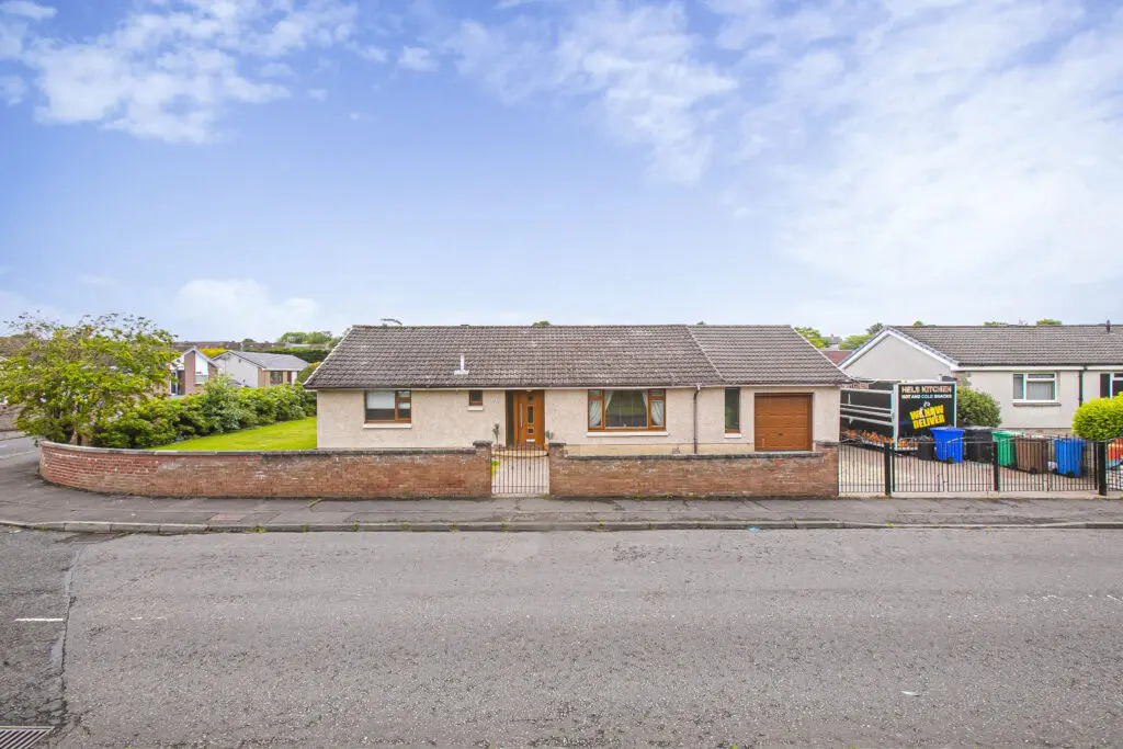 14 Camdean Crescent, Rosyth, KY11 2TJ