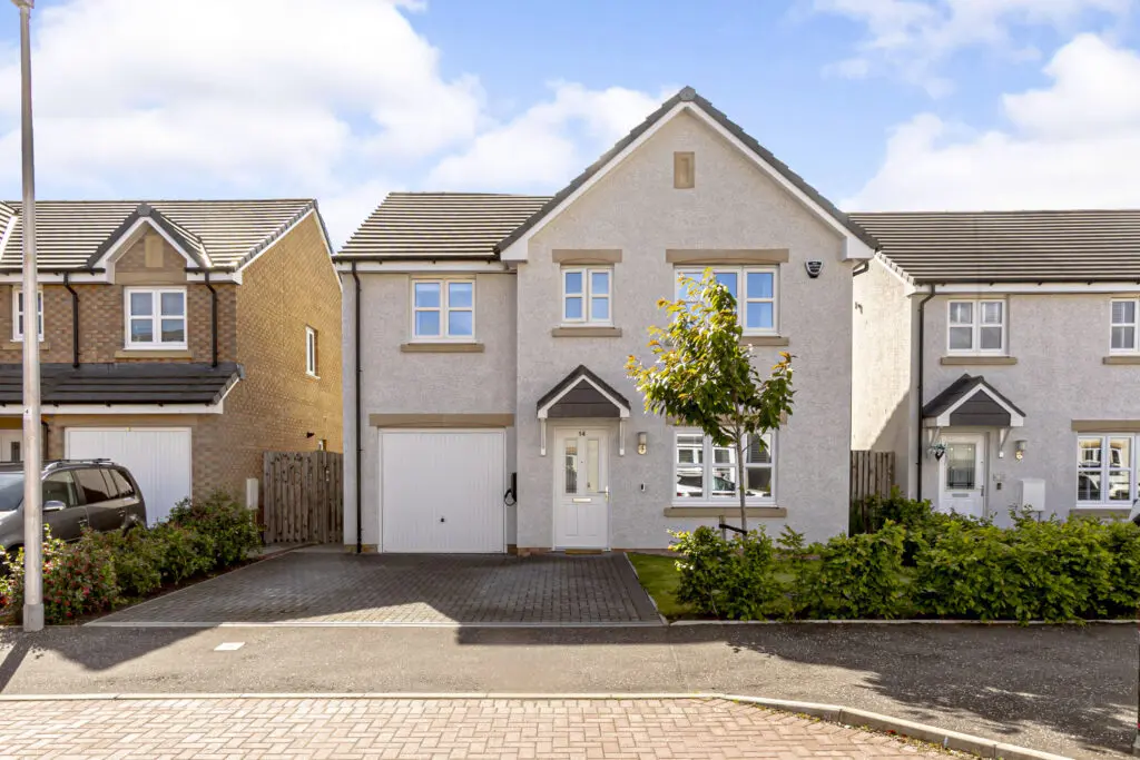 14 Dunnock Road, Dunfermline, KY11 8ZH