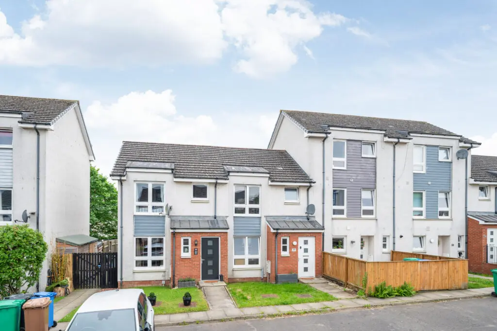 28 Norway Gardens, Dunfermline, KY11 8JW
