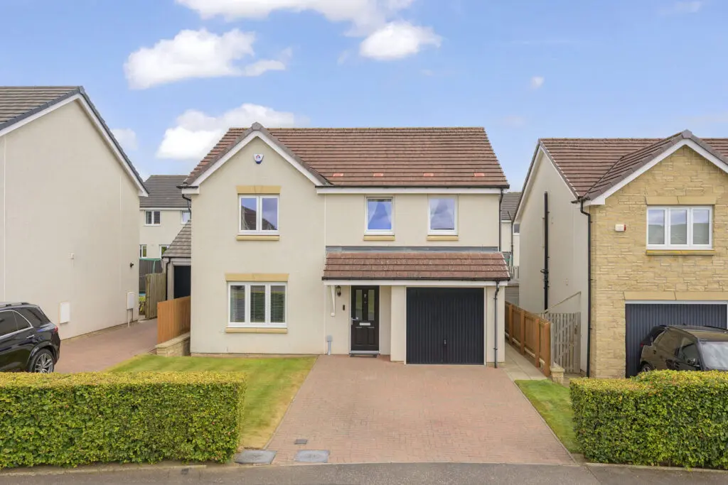 7 Stanhouse Crescent, Dunfermline, KY11 8YX