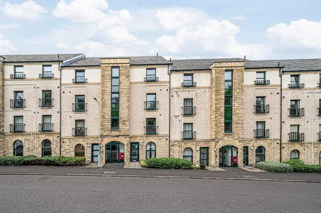 125 Lady Campbells Court, Dunfermline, KY12 0LE