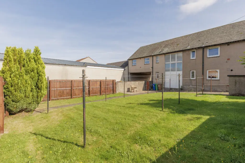 40 Cocklaw Street, Kelty, KY4 0DD