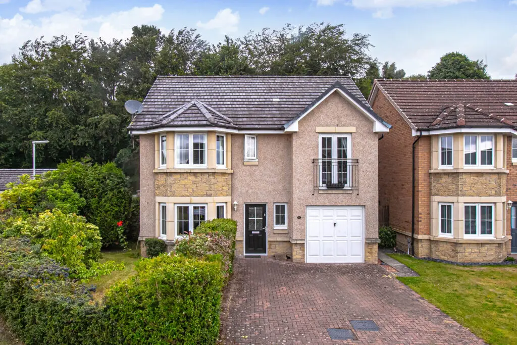 49 Vorlich Way, Dunfermline, KY11 8JB