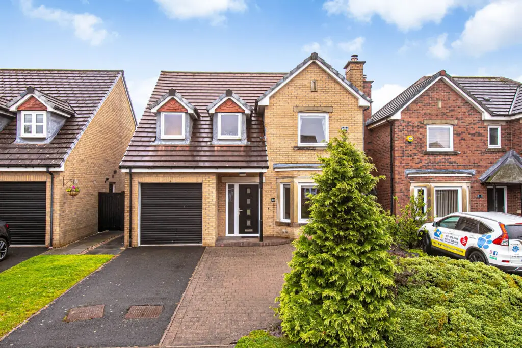 22 Mallard Grove, Dunfermline, KY11 8GJ