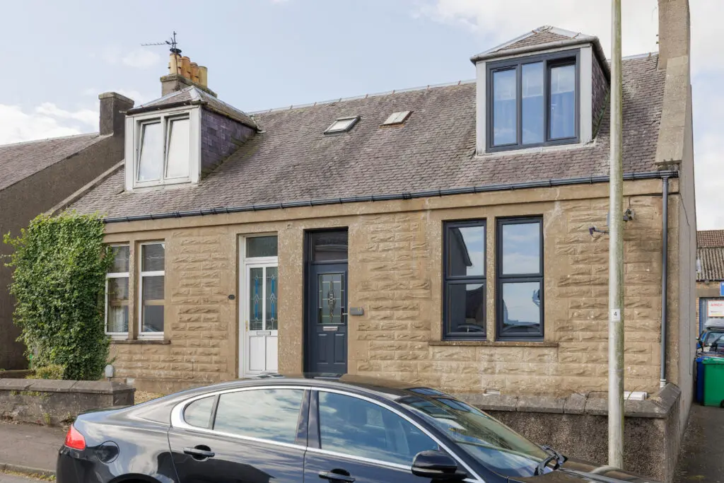 17 Wilson Street, Cowdenbeath, KY4 9DQ