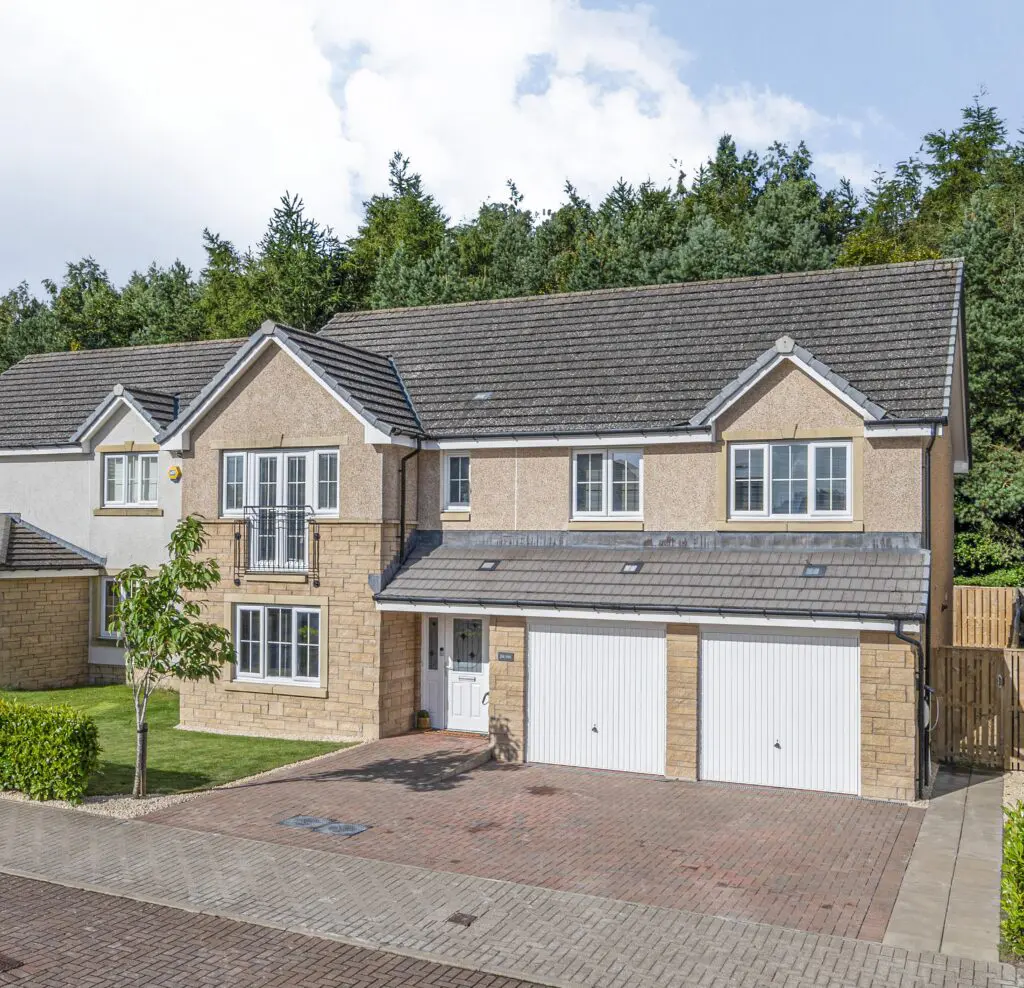 24 Acorn Street, Dunfermline, KY11 8QD