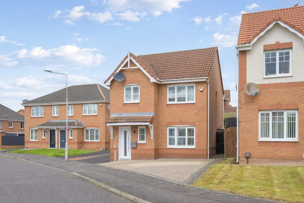 5 Eardley Crescent, Dunfermline, KY11 8NE