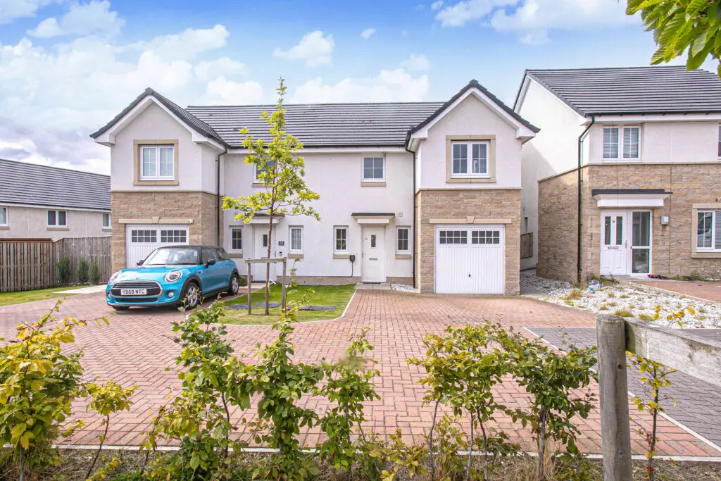 66 Acorn Street, Dunfermline, KY11 8QD