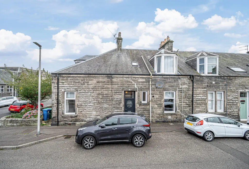 24 Maitland Street, Dunfermline, KY12 8AF