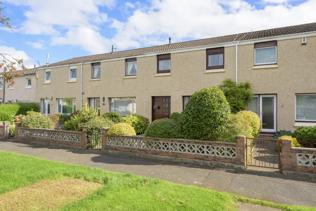 23 Kinnis Court, Dunfermline, KY11 4XJ