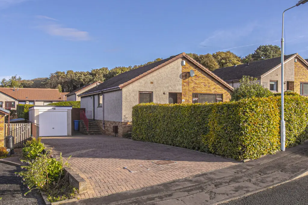 14 Rosebery View, Dalgety Bay, KY11 9YH