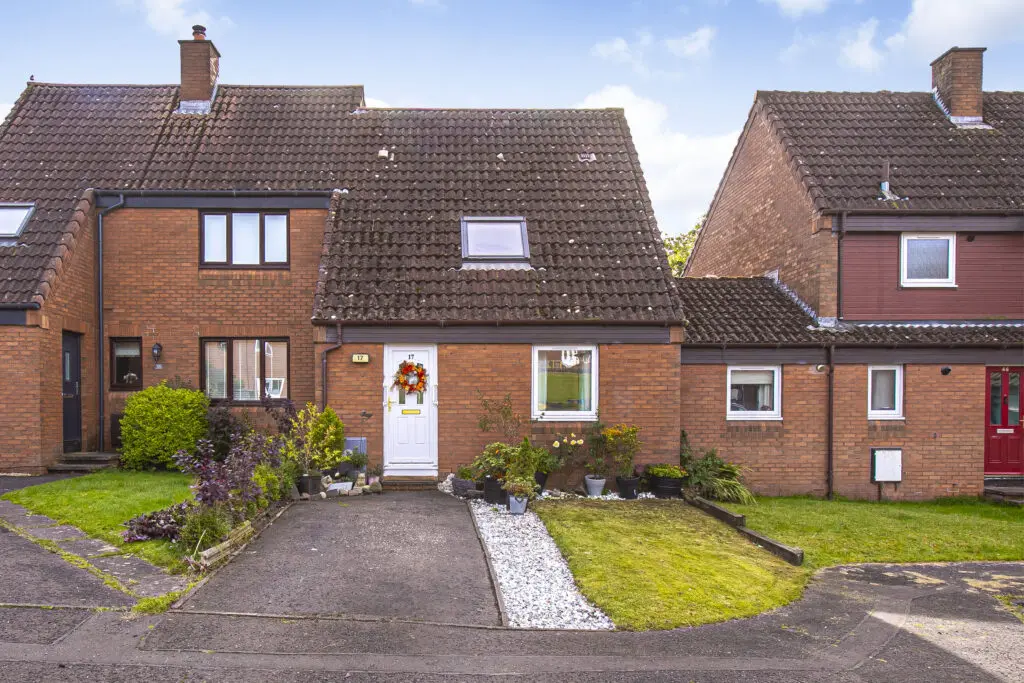 17 Craigston Drive, Dunfermline, KY12 0XE
