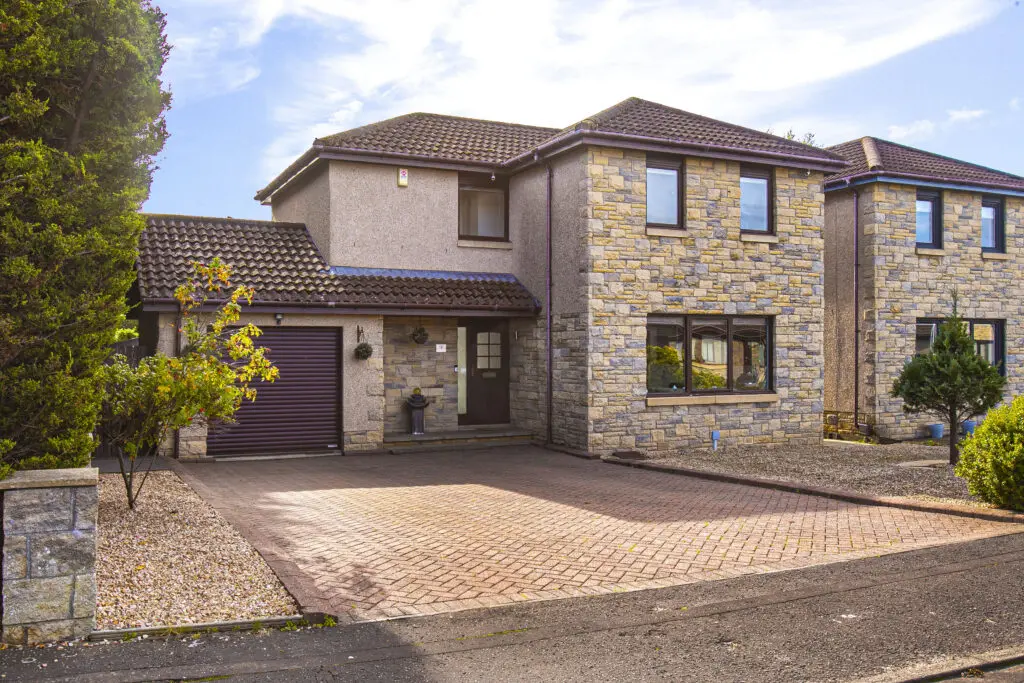 12 James Miller Road, Rosyth, KY11 2HQ