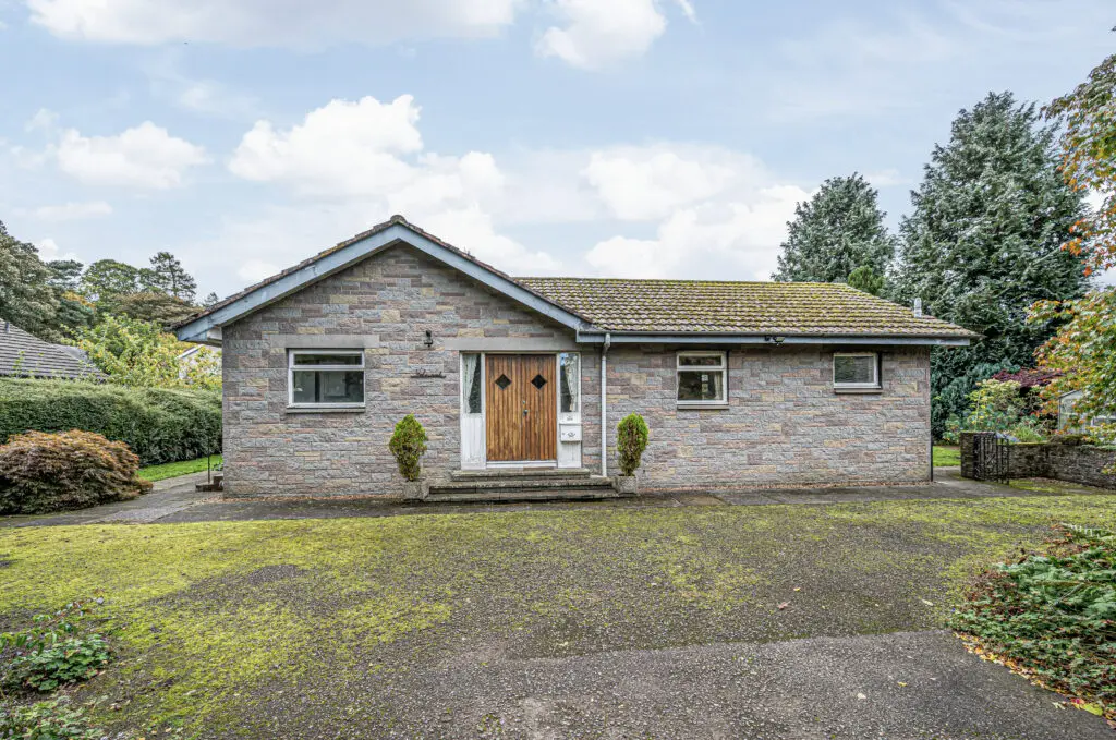 Holmwood, St Ronans Drive, Kinross, KY13 8AF