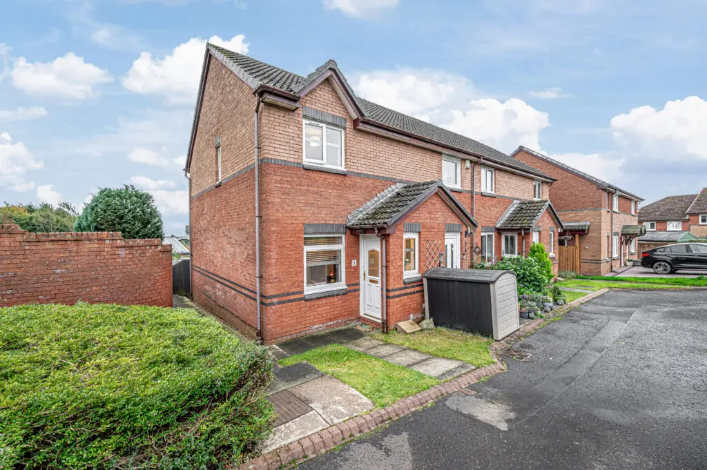 1 Kinnaird Place, Dunfermline, KY12 0XL