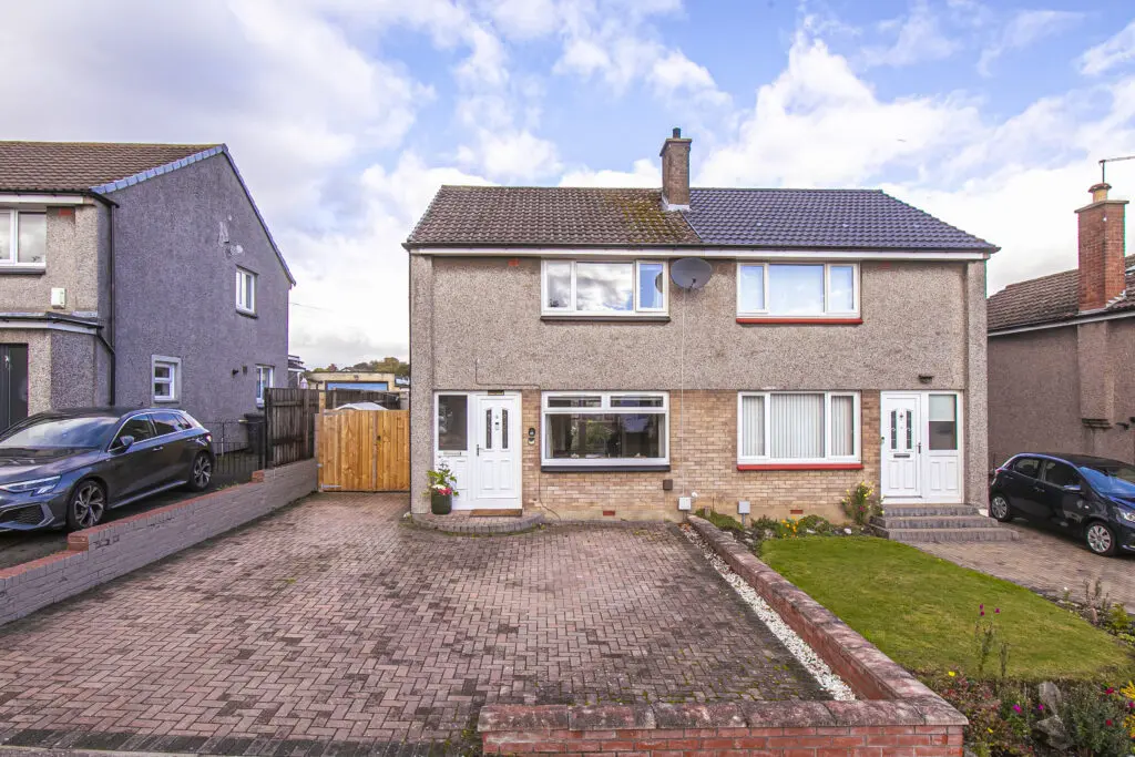 10 Sycamore Grove, Dunfermline, KY11 8AD