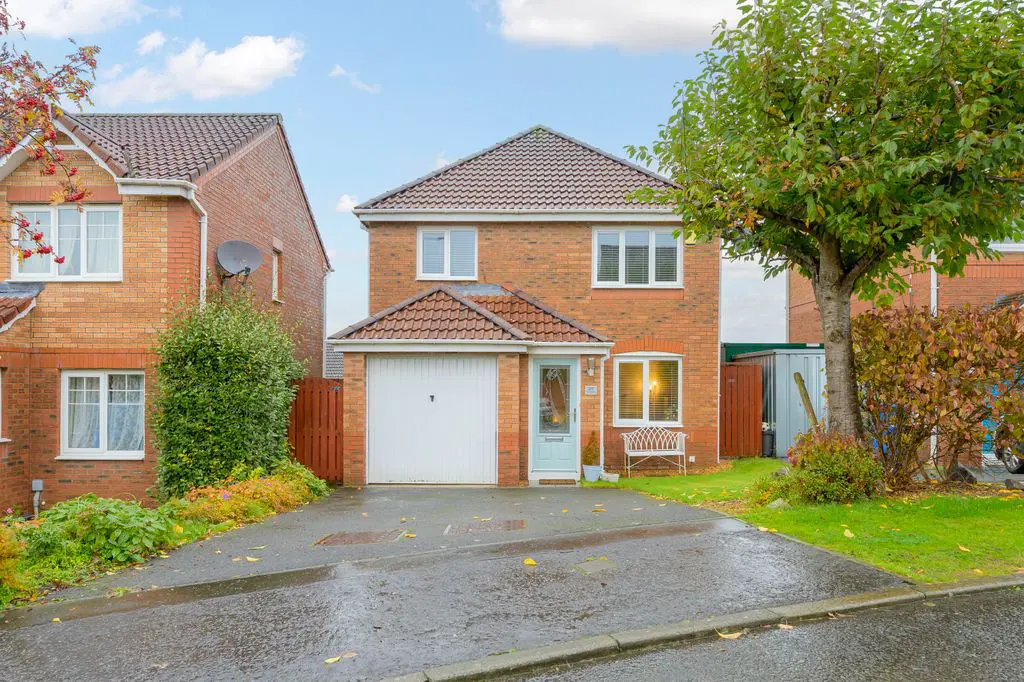 27 Dover Heights, Dunfermline, KY11 8HS