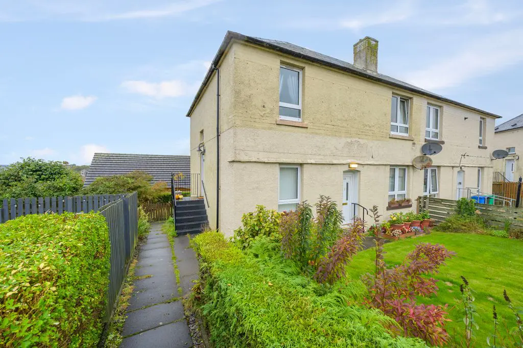 12 Fairy Fa’ Crescent, Crossgates, KY4 8BH