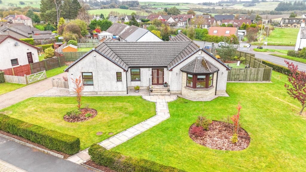 2 Mill Gardens, Powmill, Dollar, FK14 7LQ