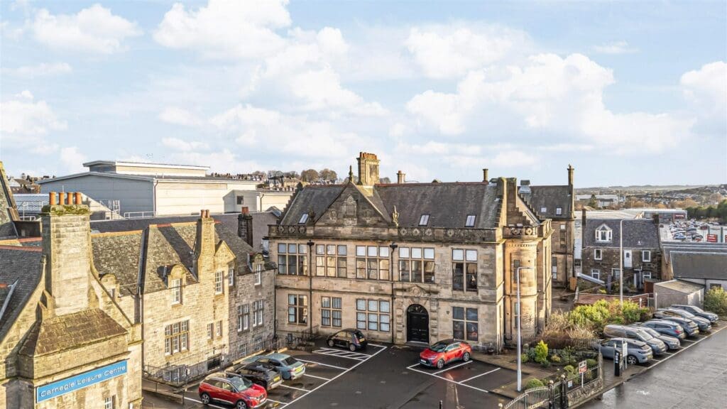 1 Carnegie Apartments, Dunfermline, KY12 7AE